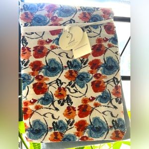 NWT Anthropologie Floral Kitchen Towels
